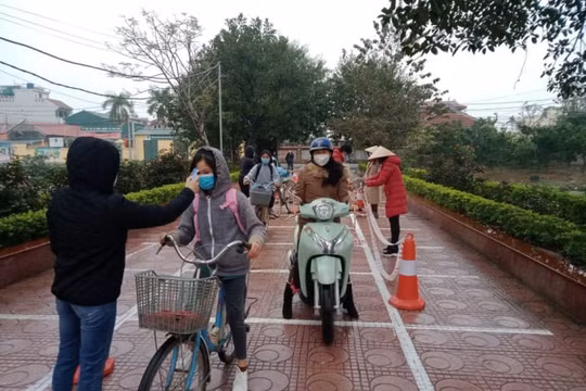 Thêm 6 tỉnh, thành phố quyết định lùi thời gian tổ chức học trực tiếp