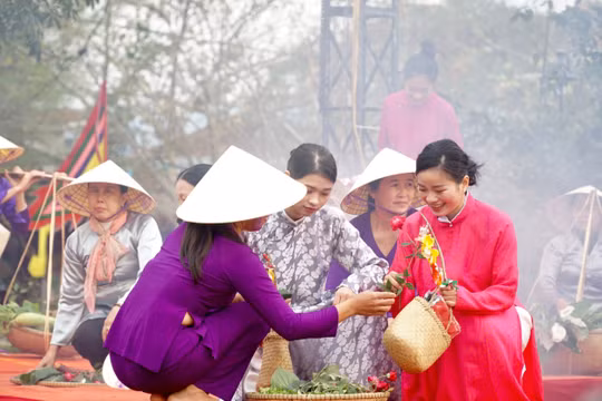Thừa Thiên Huế: Tái hiện phiên chợ quê với nhiều hoạt động đặc sắc