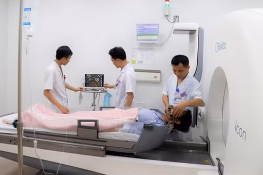 Kiểm soát quỹ BHYT thông qua đánh giá công nghệ y tế  