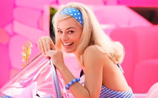 Cô nàng 'siêu quậy' Harley Quinn hóa búp bê Barbie trên màn ảnh
