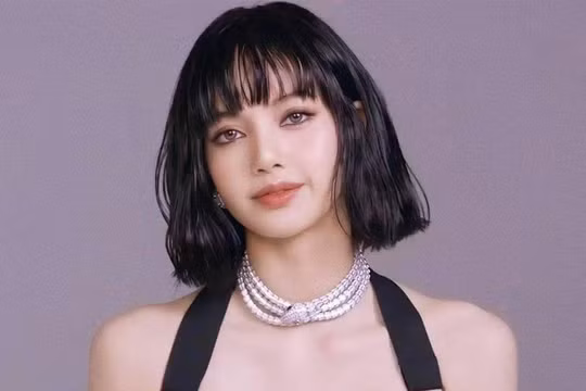 Lisa (BlackPink) bị điều tra