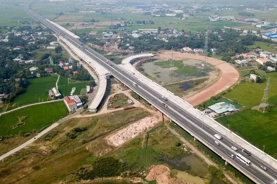 Hoàn thiện nút giao Quốc lộ 51 với cao tốc Bến Lức - Long Thành