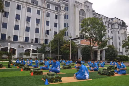Bên trong ngôi trường chuyên dạy học sinh cá biệt
