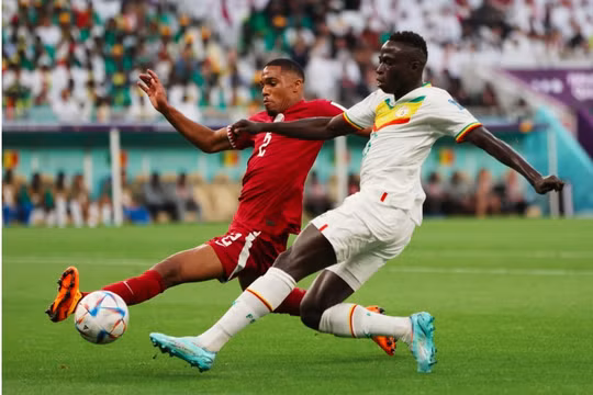 Thua trận thứ 2 liên tiếp, đội tuyển Qatar nguy cơ dừng chân sớm tại World Cup 2022