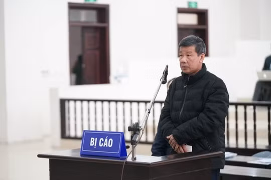Cựu Chủ tịch UBND Bình Dương nộp hơn 1 tỷ đồng xin được giảm án
