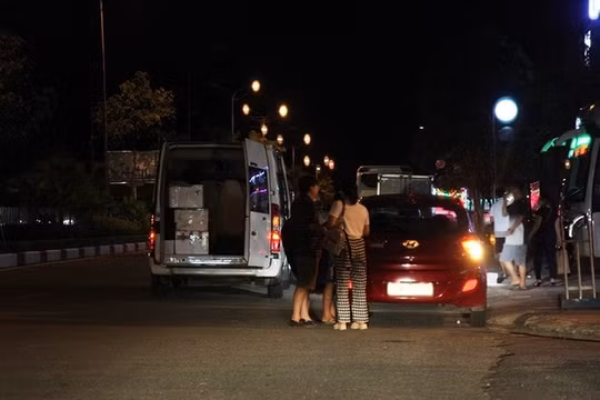 Quyết liệt kiểm tra, xử lý 'xe dù, bến cóc', 'xe trá hình tuyến cố định' tại Hà Tĩnh
