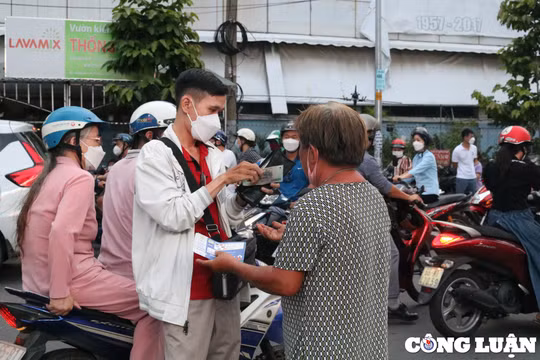 Giá vé “chợ đen” trận giao hữu giữa tuyển Việt Nam – Afghanistan bị đẩy lên gấp đôi