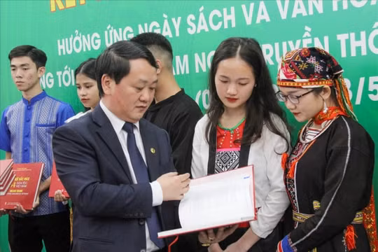 Ủy ban Dân tộc khai mạc Ngày sách và Văn hóa đọc Việt Nam với chủ đề “Kết nối tri thức để phát triển”
