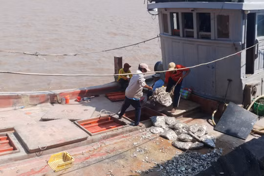 Xây dựng thị xã Vĩnh Châu phát triển toàn diện