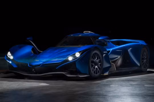 Siêu xe Praga Bohema giá 1,3 triệu USD sử dụng động cơ của Nissan