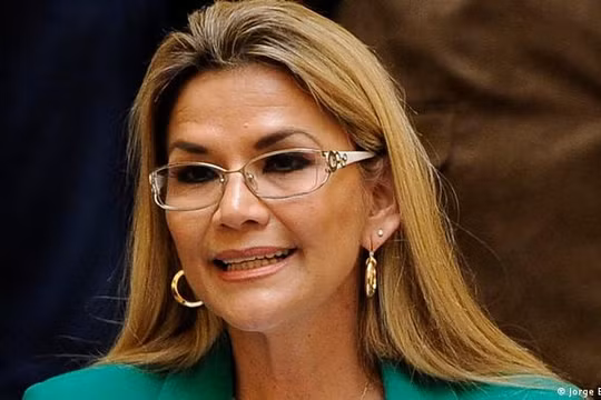 Cựu Tổng thống Anez của Bolivia bị tuyên án 10 năm tù