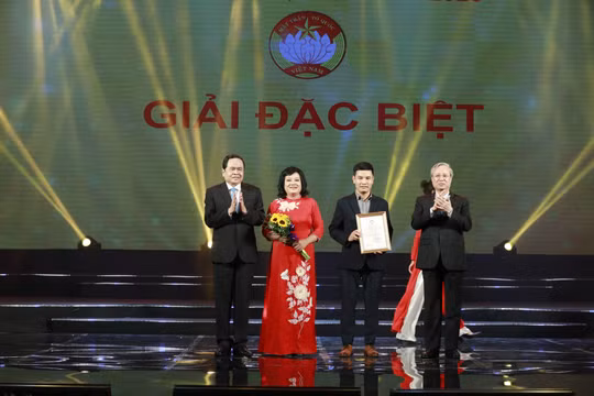 Nhận tác phẩm dự thi Giải báo chí “Vì sự nghiệp Đại đoàn kết toàn dân tộc” đến ngày 20/9