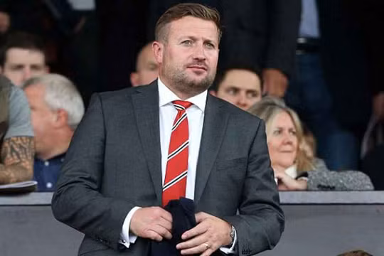 CEO của Man United chỉ ra 2 ‘cừu đen’ chuyên lộ chuyện cho báo chí