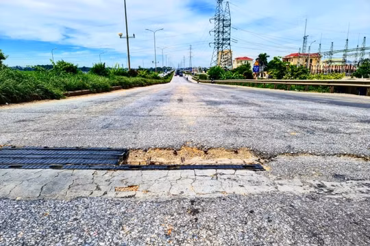 Khắc phục hư hỏng, mất an toàn giao thông đường tránh TP.Thanh Hóa