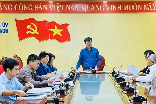 Kỷ luật nguyên Chủ tịch UBND xã liên quan đến sai phạm quản lý kinh tế