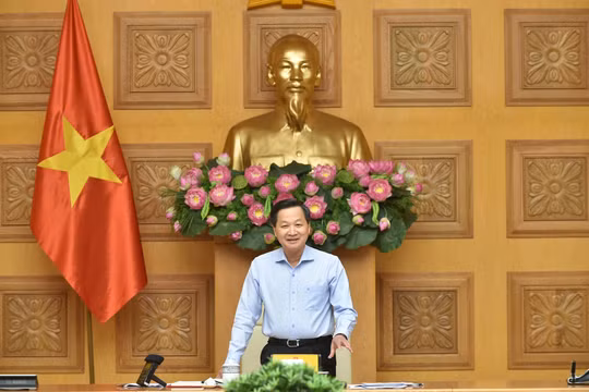 Phó Thủ tướng Lê Minh Khái: Không được dung túng sai phạm về kinh doanh xăng dầu