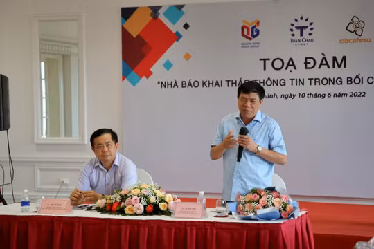 Nêu bật những thách thức của nhà báo trong thời cuộc chuyển đổi số
