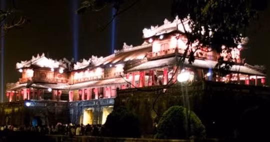 Festival Huế 2022 với chủ đề “Hội ngộ mùa Đông”
