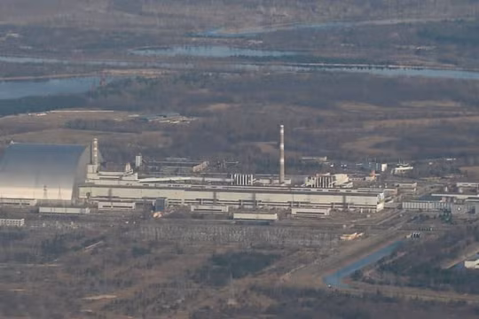 Ukraine nói Nga đã kiểm soát được nhà máy điện hạt nhân Chernobyl