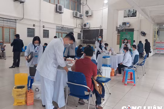Quảng Ninh chuẩn bị tiêm vắc xin phòng Covid-19 mũi 4