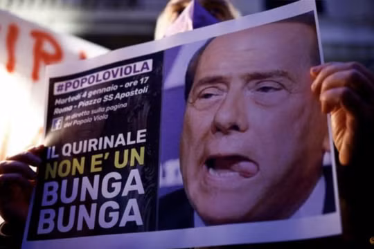 Các công tố viên Ý đề nghị bỏ tù cựu Thủ tướng Berlusconi 6 năm trong vụ án hối lộ