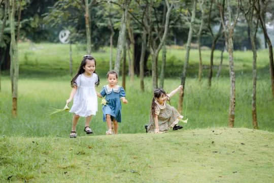 Trẻ con Ecopark có tuổi thơ của “thời ông bà, cha mẹ”