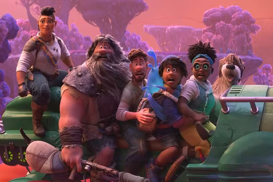 Disney tung trailer phim mới Strange World khiến khán giả không thể rời mắt