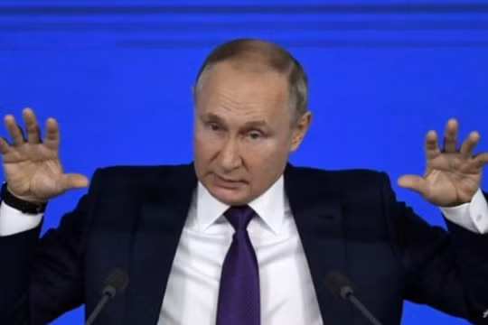 Anh, Mỹ và EU đóng băng tài sản của ông Putin và Lavrov