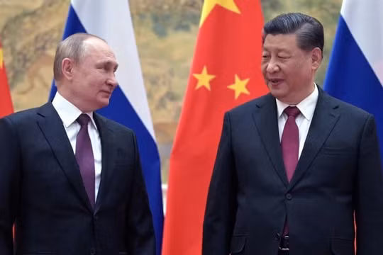 Trung Quốc thúc giục Nga đàm phán với Ukraine
