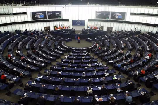 EU và NATO hỗ trợ các thiết bị điện và sưởi ấm cho Ukraine