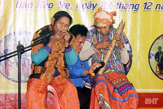 Nhiều hoạt động trong dịp Tết Chăm Cha Bới của đồng bào Chứt ở Hà Tĩnh