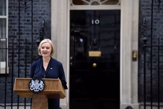 Thủ tướng Anh Liz Truss từ chức
