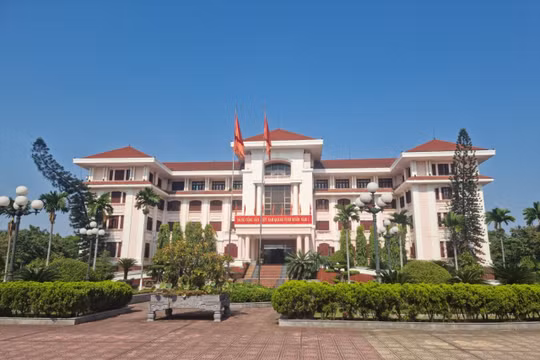 Yêu cầu Ban Thường vụ Tỉnh ủy Bắc Ninh xem xét trách nhiệm của các tổ chức, cá nhân vi phạm