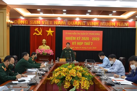 Đề nghị thi hành kỷ luật Ban Thường vụ Đảng ủy Học viện Quân y và 12 quân nhân