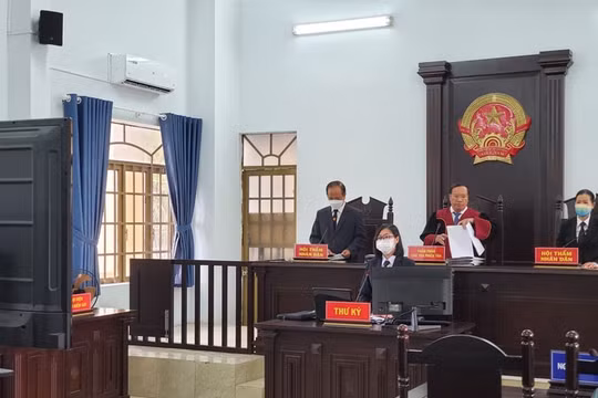 Lần đầu TAND 2 cấp TP. HCM triển khai xét xử theo hình thức trực tuyến