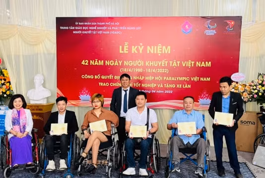 Ươm mầm phát triển tài năng, năng lực trẻ mồ côi, người khuyết tật