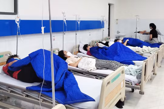 Cơ quan điều tra xác định có dấu hiệu tội phạm trong vụ hàng trăm học sinh trường Ischool ngộ độc