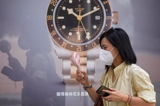 Nắng nóng đe dọa thiếu điện và tăng giá thịt heo ở Trung Quốc