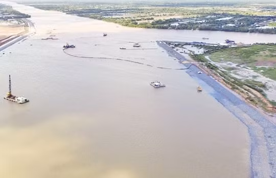 Hơn 930 tỷ đồng xây dựng công trình luồng cho tàu biển trọng tải lớn vào sông Hậu