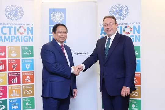 Thủ tướng Phạm Minh Chính gặp lãnh đạo UNDP và UNICEF