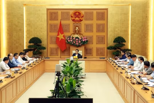 Người đứng đầu bộ, cơ quan phải xác định giải ngân vốn đầu tư công là nhiệm vụ chính trị