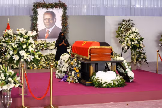 Angola tổ chức tang lễ cho cựu Tổng thống Dos Santos