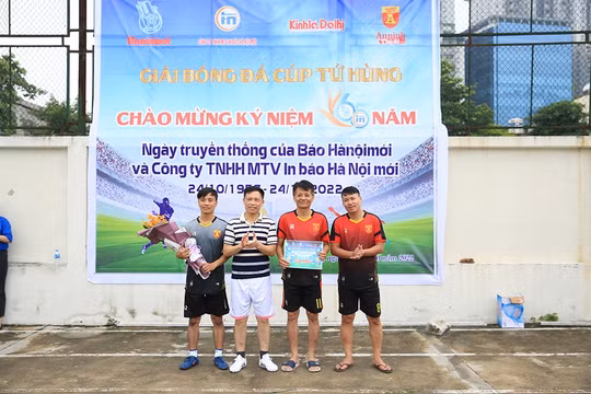 Giải bóng đá các cơ quan báo chí Hà Nội: Tạo không khí thi đua sôi nổi, tinh thần giao lưu học hỏi