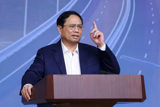 Thủ tướng Phạm Minh Chính: Có vốn rồi phải làm cho nhanh, phải đầu tư công sức, “đắm đuối”, trách nhiệm!