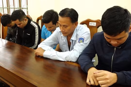Phá đường dây đánh bạc qua mạng hàng chục tỷ đồng ở Quảng Bình