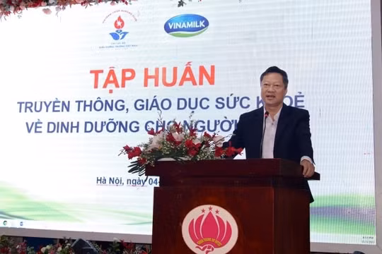 Vinamilk tổ chức lớp nâng cao năng lực chăm sóc dinh dưỡng cho bệnh nhân