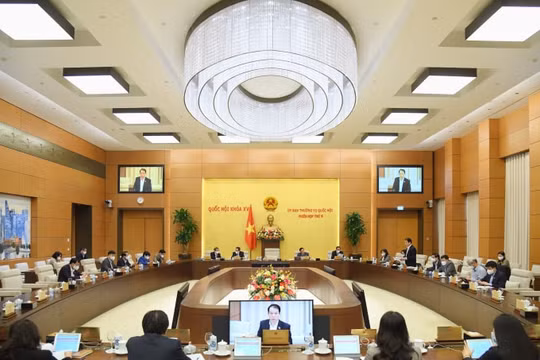 Sắp xếp các đơn vị hành chính cấp huyện, xã nhằm ổn định tổ chức bộ máy