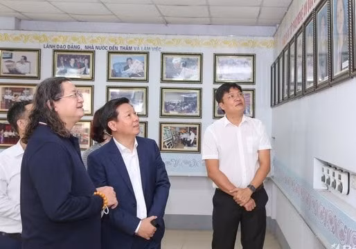 Đoàn công tác Ban Tuyên giáo Trung ương thăm, làm việc với Báo Nghệ An