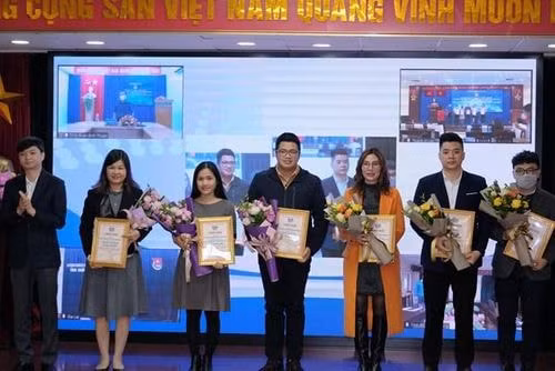 Phát động giải báo chí viết về công tác đoàn và phong trào thanh thiếu nhi