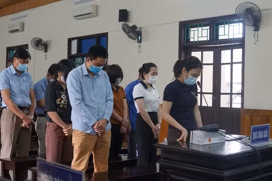 Thông đồng trong đấu giá, nguyên Giám đốc một số Bệnh viện ở Hà Tĩnh bị khai trừ Đảng